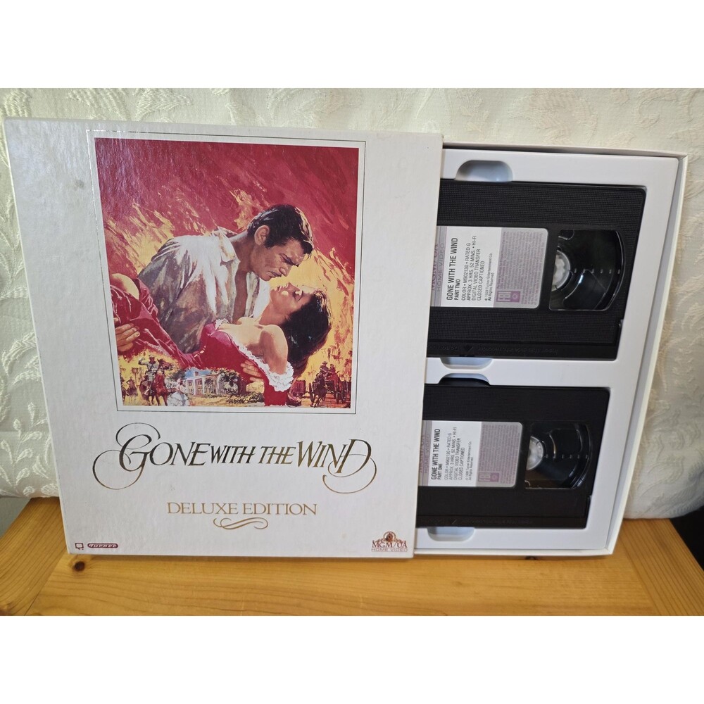 Gone with the wind deluxe edition two vhs tapes
